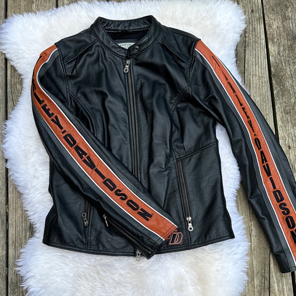Leather Harley Davidson jacket small